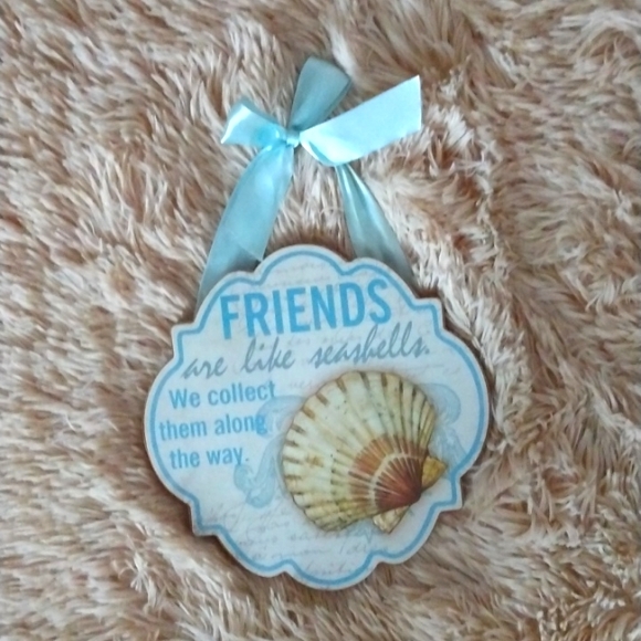FRIENDS Are Like Seashells Plaque - Picture 1 of 7